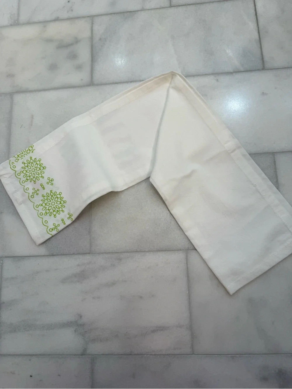 Opalhouse white tea